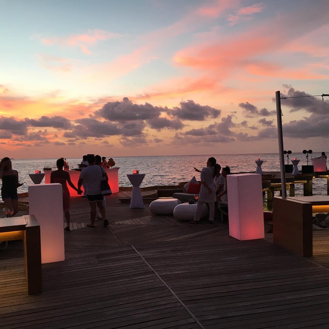 Maldives Nightlife - Best Resorts with Clubs and Bars to Party [2025]